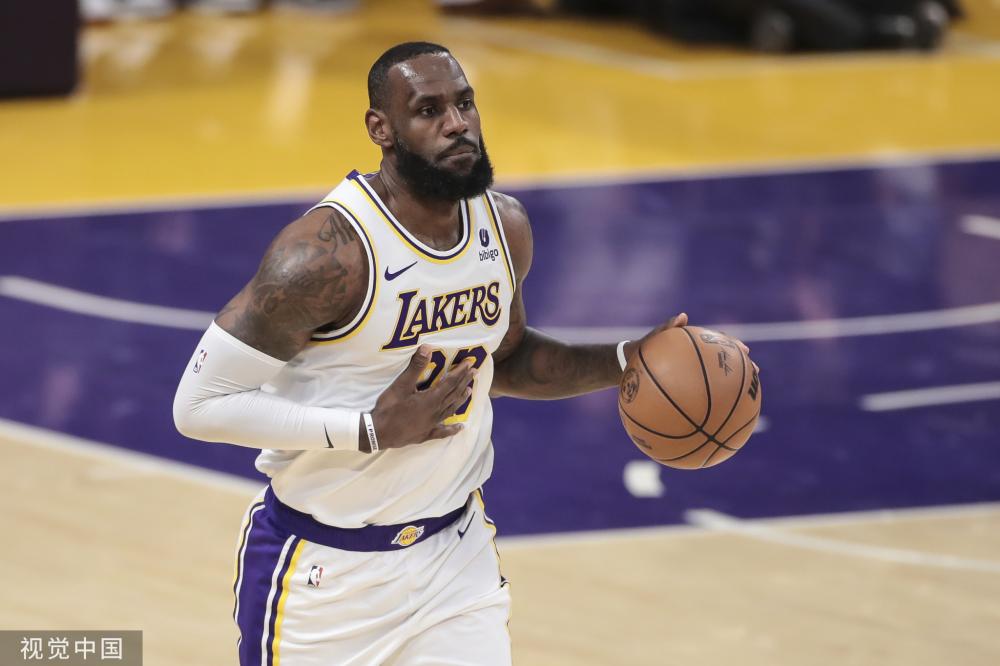 哈登在进攻 哈登在进攻