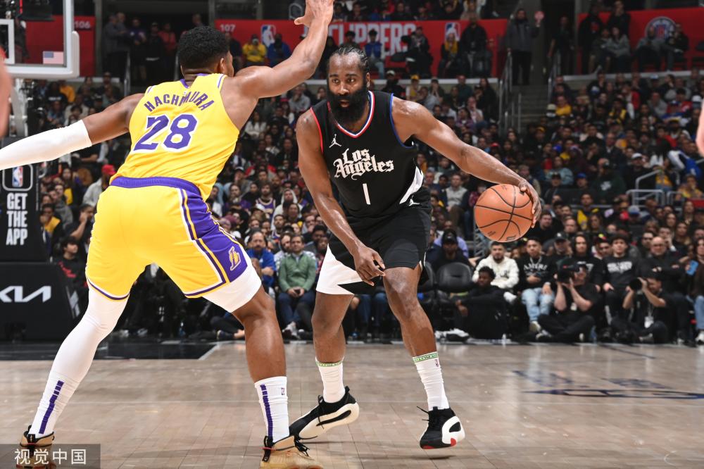 促使美国人 促使美国人